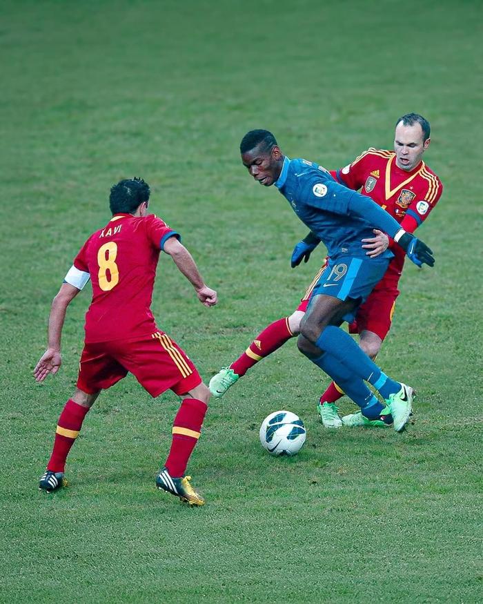 球场外的话题：球员生活点滴分享的简单介绍