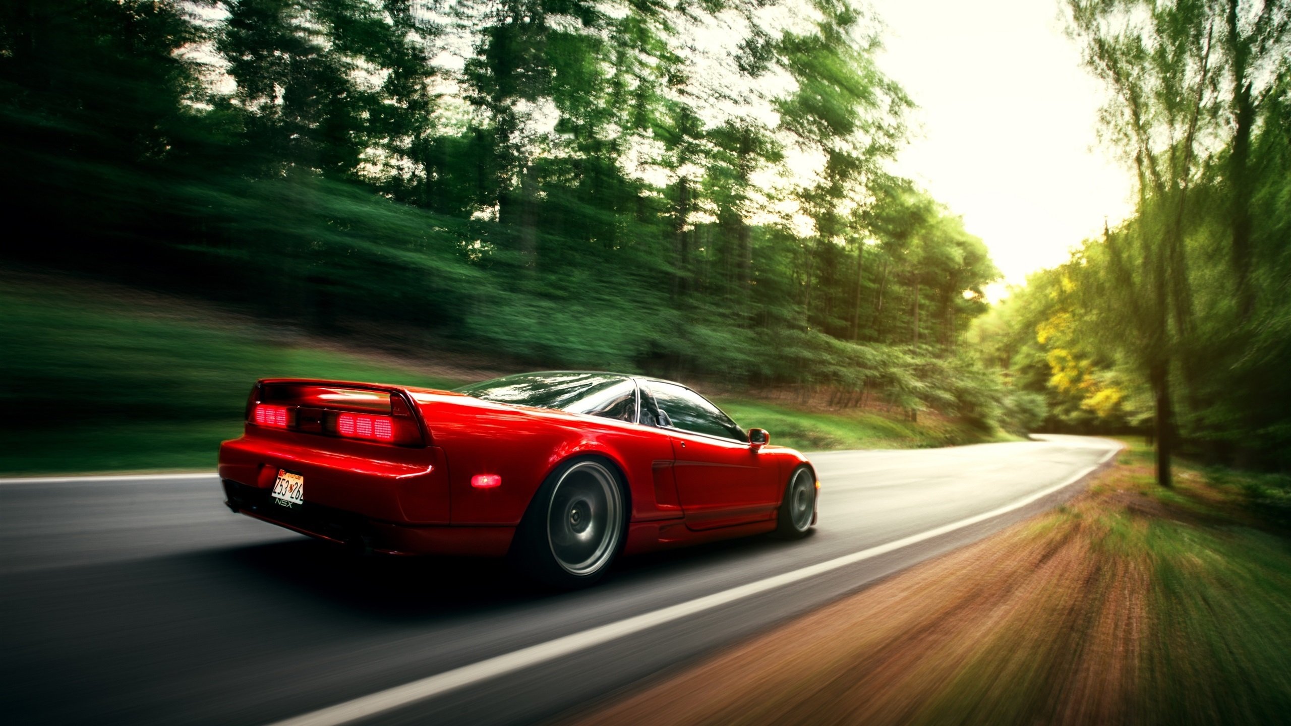 热刺门将洛里神勇扑出点球,助球队取胜,热刺门将洛里骨折