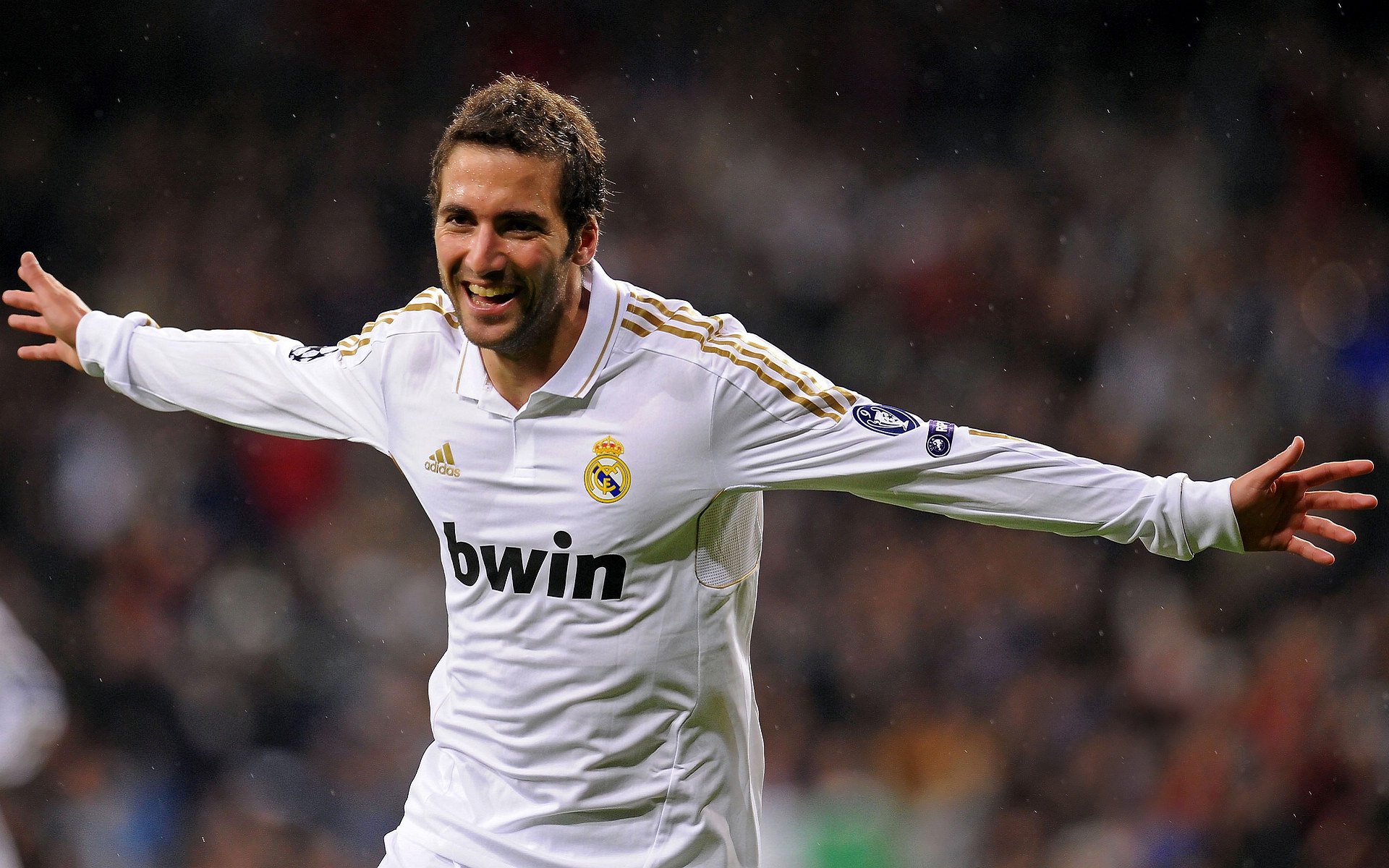 设施升级:未来新赛场的智能化设计蓝图,智能化设计深度