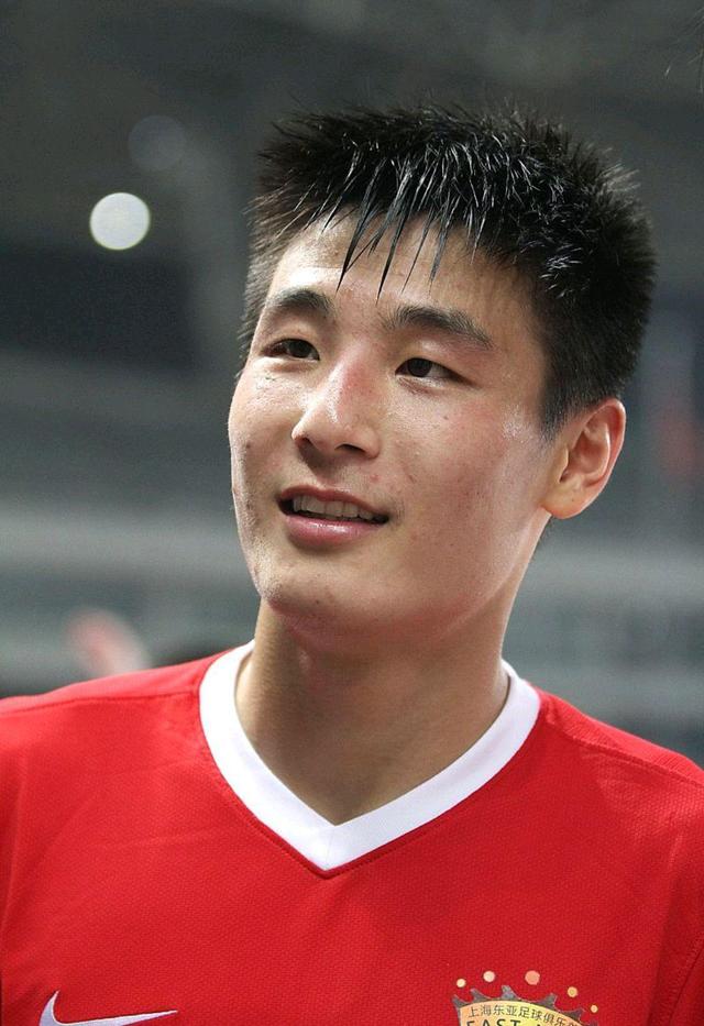 关于开云体育:武磊：留洋经验对中国足球的战略意义与实践路径：基于案例研究的信息